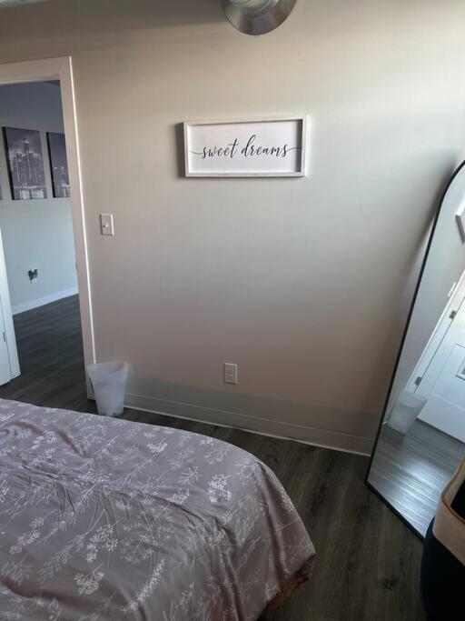 דטרויט Modern Loft!/Free Parking/Long Stay Friendly! מראה חיצוני תמונה
